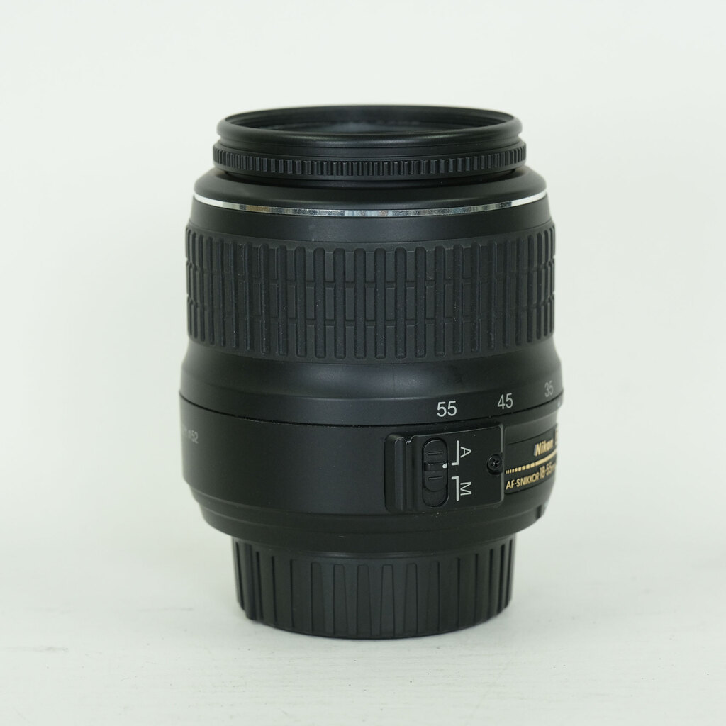Nikon AF-S DX Zoom-Nikkor 18-55mm F3.5-5.6G ED II ブラック