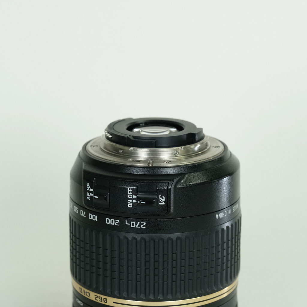 TAMRON 18-270mm F3.5-6.3 DiII VC PZD/Model B008N（ニコン用）