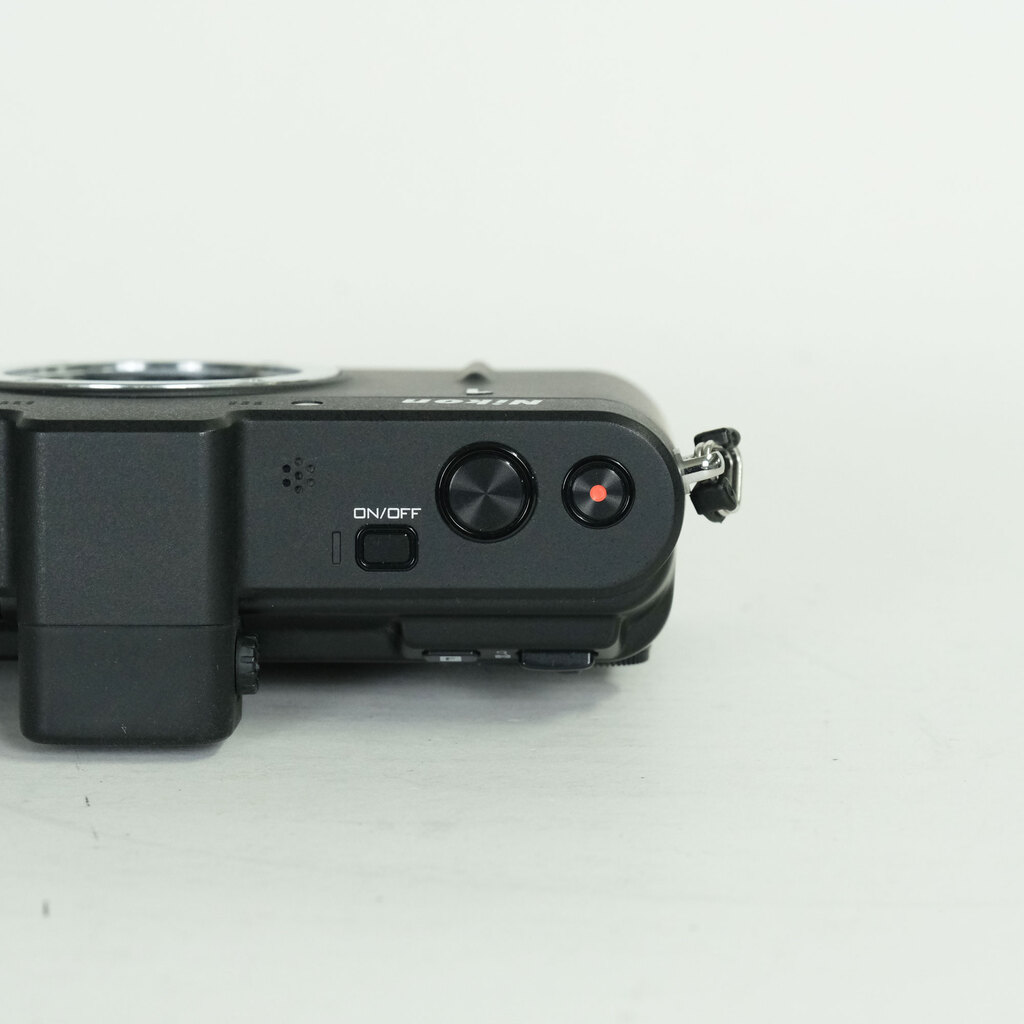 Nikon Nikon1 V1 ボディ ブラック
