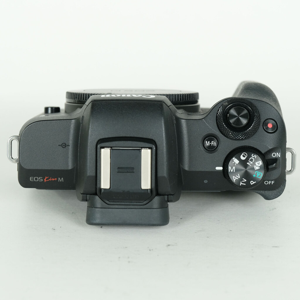 Canon EOS Kiss M