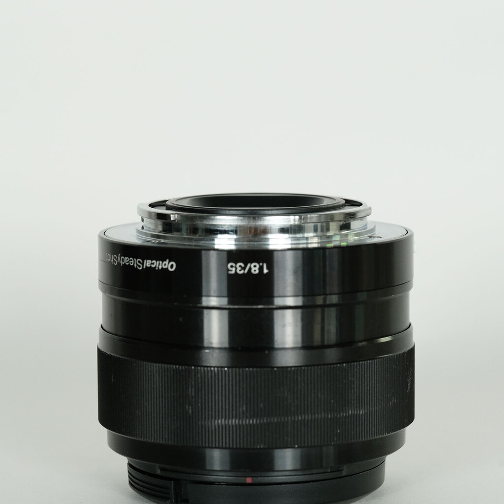 SONY E 35mm F1.8 OSS SEL35F18 SONY E 35mm F1.8 OSS SEL35F18