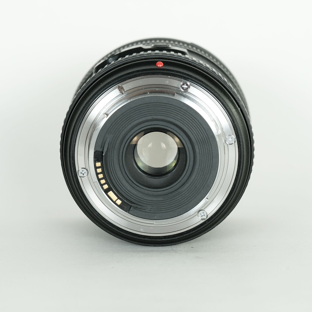 Canon EF24-70mm F4L IS USM Canon EF24-70mm F4L IS USM