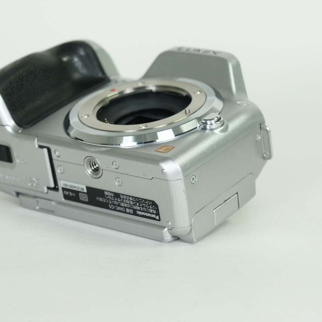Panasonic LUMIX DMC-G5-S ボディ ソリッドシルバー
