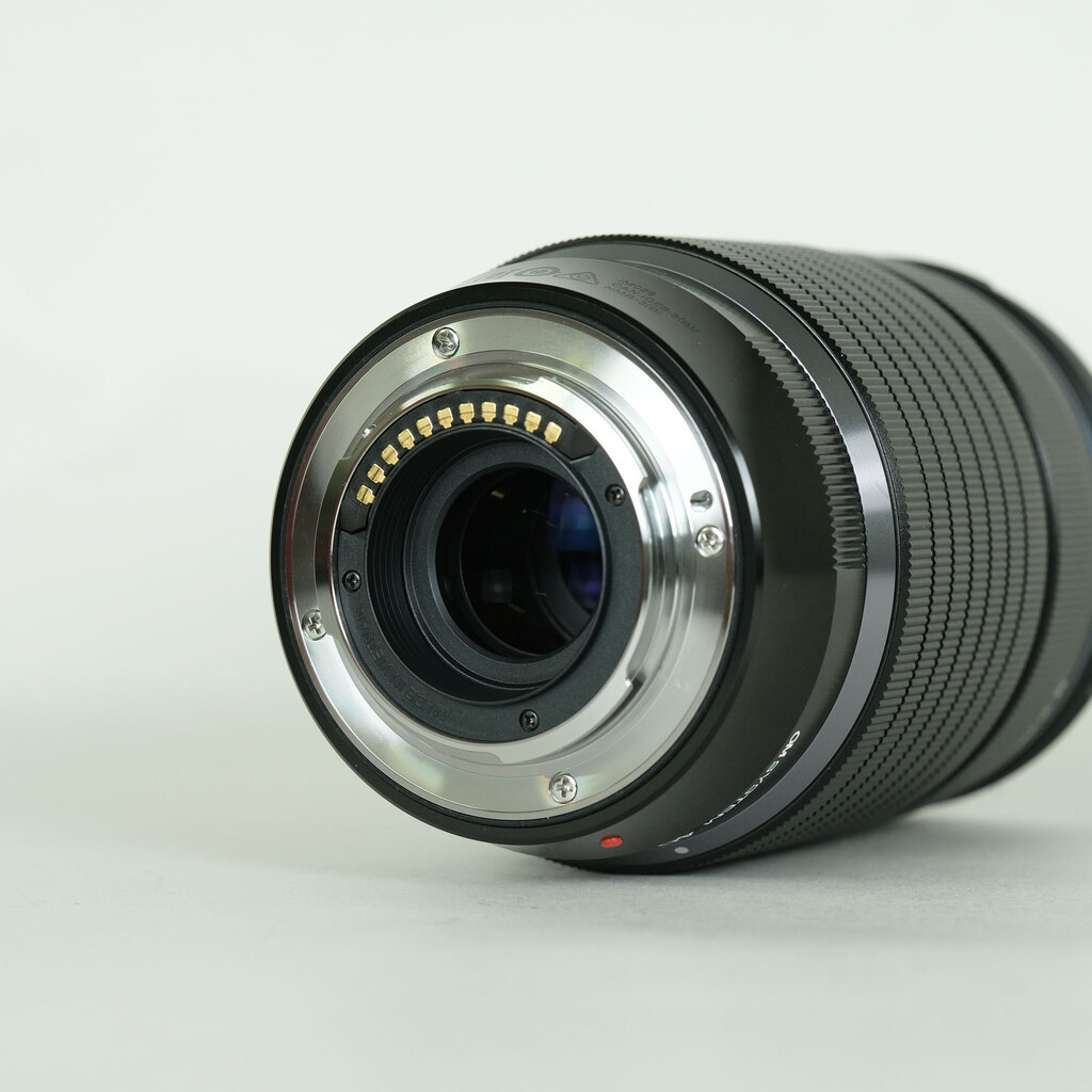 OLYMPUS M.ZUIKO DIGITAL ED 40-150mm F4.0 PRO OLYMPUS M.ZUIKO DIGITAL ED 40-150mm F4.0 PRO