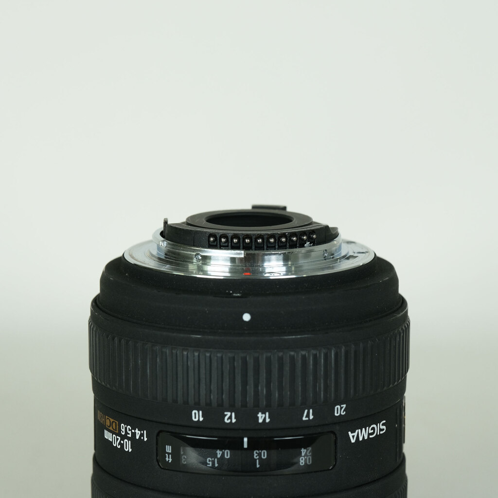 SIGMA 10-20mm F4-5.6 EX DC HSM (ニコンF用)