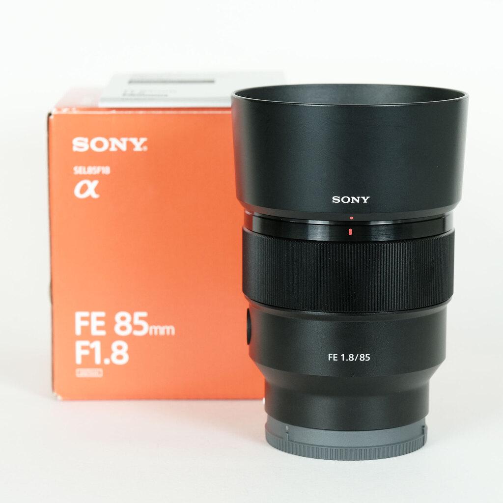 SONY FE 85mm F1.8 SEL85F18