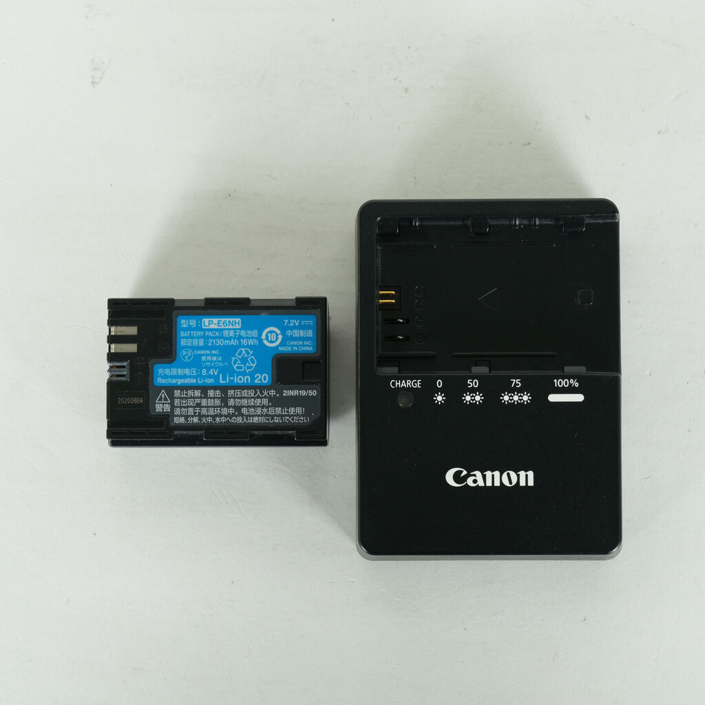 Canon EOS R5 Canon EOS R5