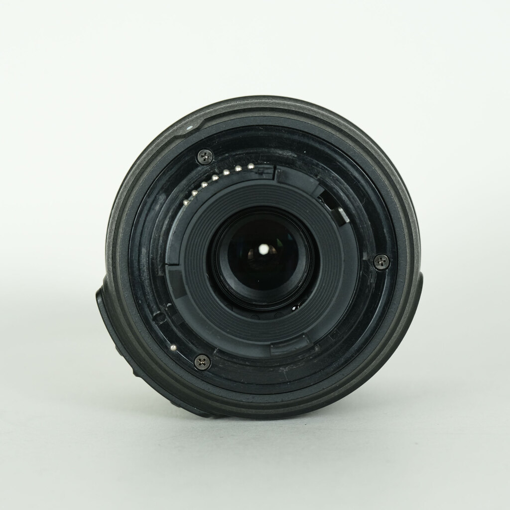 Nikon AF-S DX NIKKOR 18-55mm F3.5-5.6 G VR