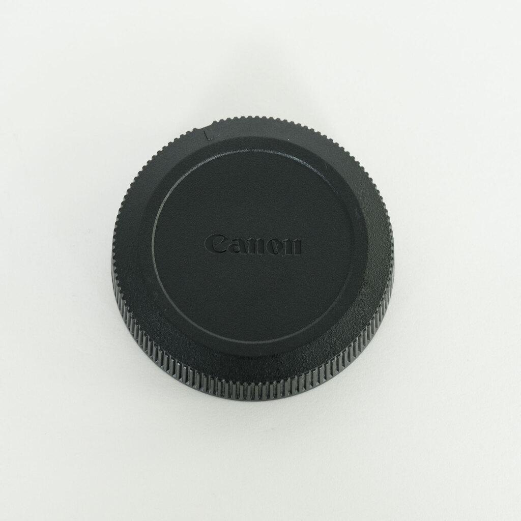 Canon RF35mm F1.8 MACRO IS STM