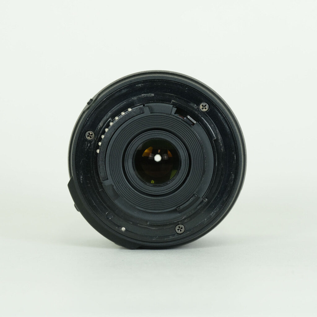 Nikon AF-S DX NIKKOR 18-55mm f3.5-5.6G VR II