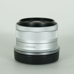 Canon RF-S 18-45mm F4.5-6.3 IS STM Canon RF-S 18-45mm F4.5-6.3 IS STM