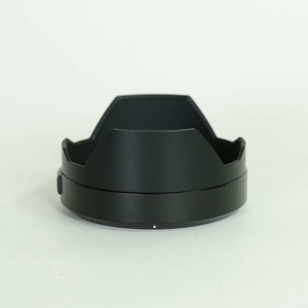 Panasonic LEICA DG VARIO-ELMARIT 12-60mm / F2.8-4.0 ASPH. / POWER O.I.S.