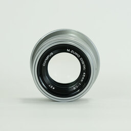 OLYMPUS M.ZUIKO DIGITAL 45mm F1.8