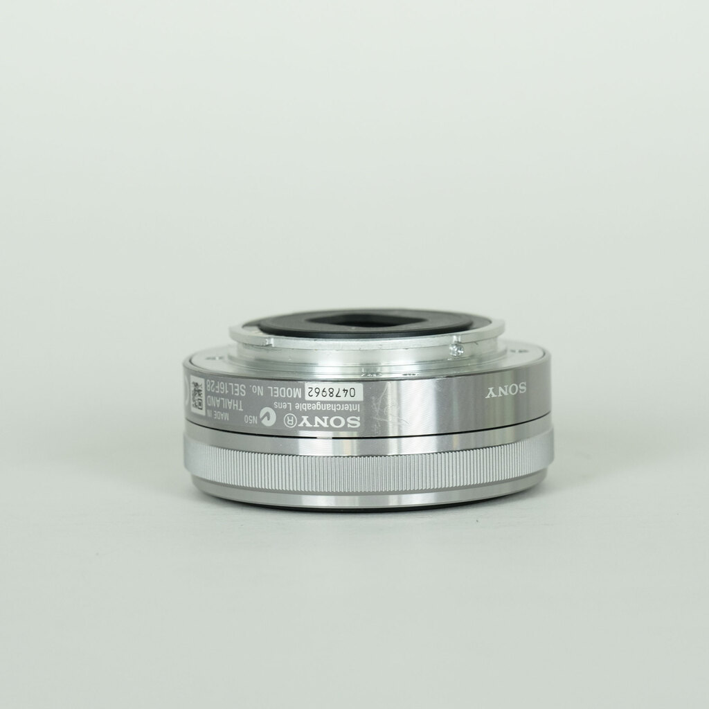 SONY E 16mm F2.8 SEL16F28の出品 | ONE SCENE（ワンシーン）