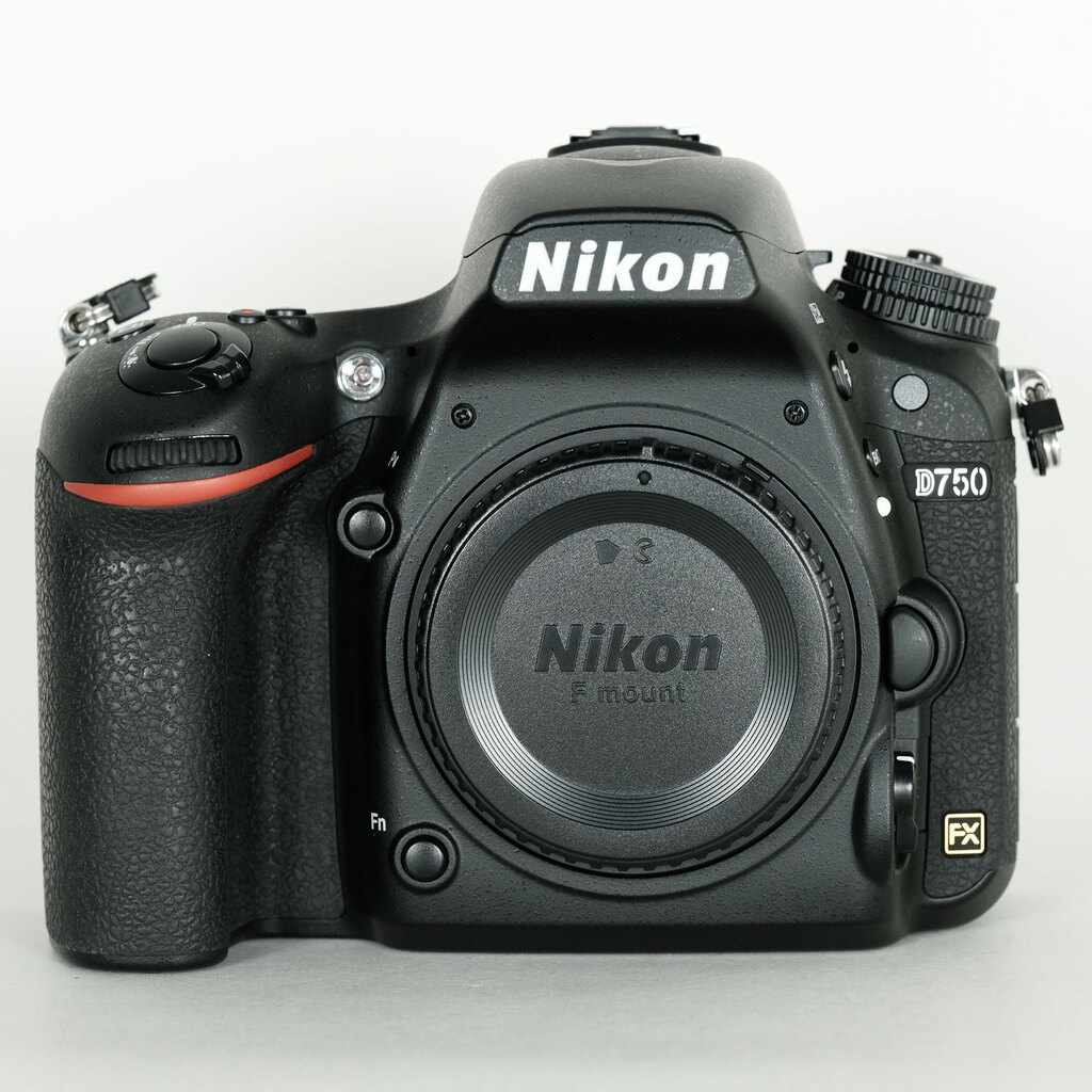 Nikon D750