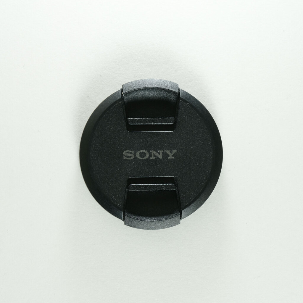 SONY E 18-135mm F3.5-5.6 OSS SEL18135 SONY E 18-135mm F3.5-5.6 OSS SEL18135