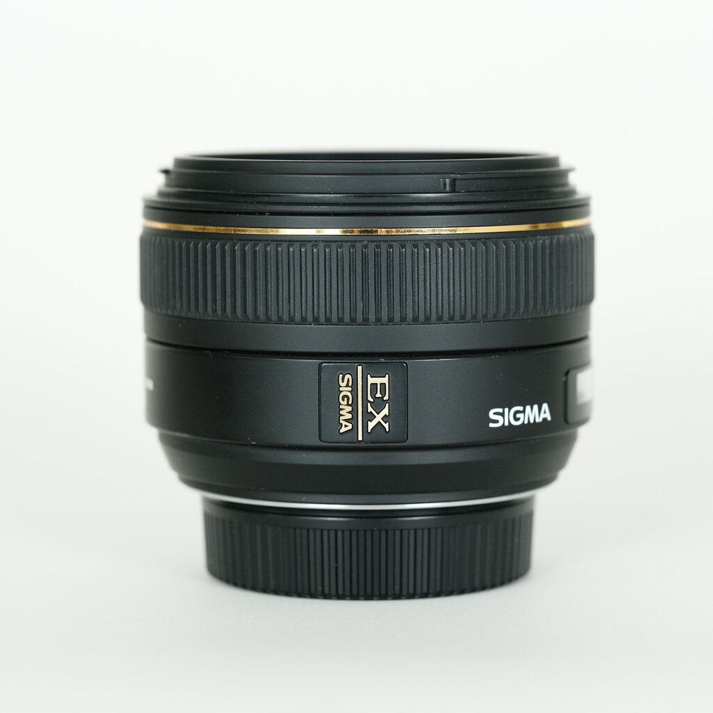 SIGMA 30mm F1.4EX DC HSM (ニコンF用)