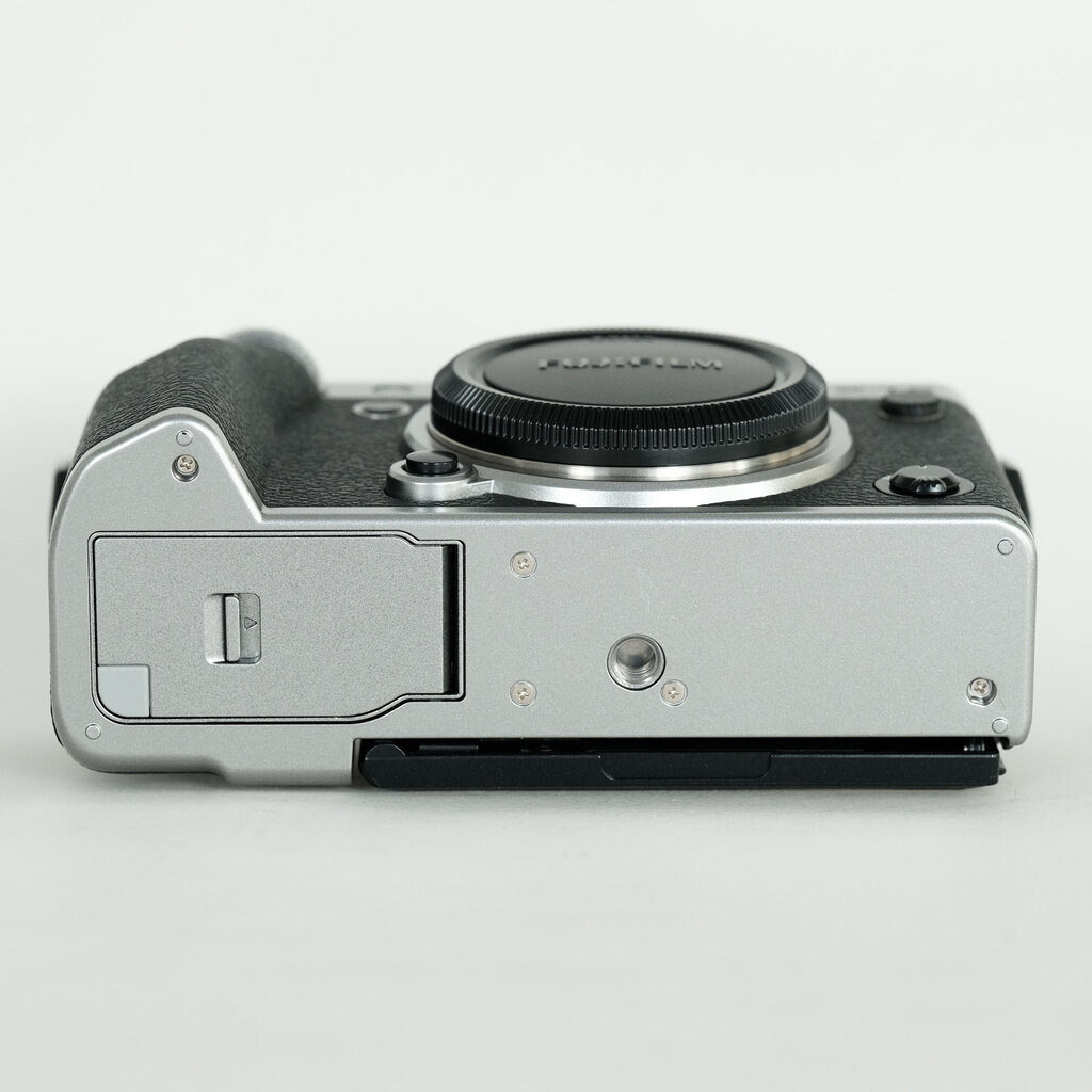 FUJIFILM X-T5 FUJIFILM X-T5