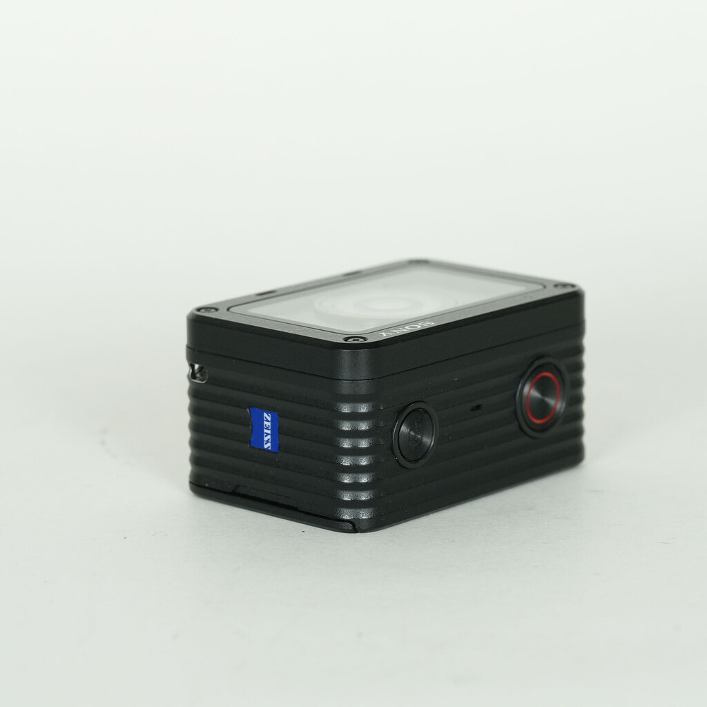 SONY Cyber-shot DSC-RX0