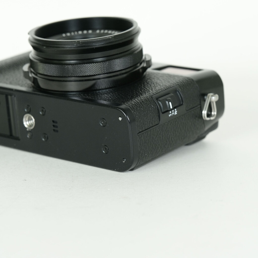 FUJIFILM X100F ブラック FUJIFILM X100F ブラック