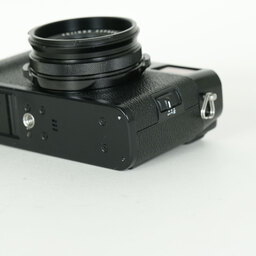 FUJIFILM X100F ブラック FUJIFILM X100F ブラック