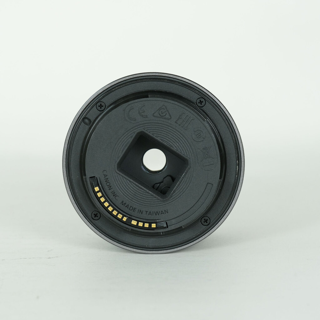 Canon RF-S 18-45mm F4.5-6.3 IS STM