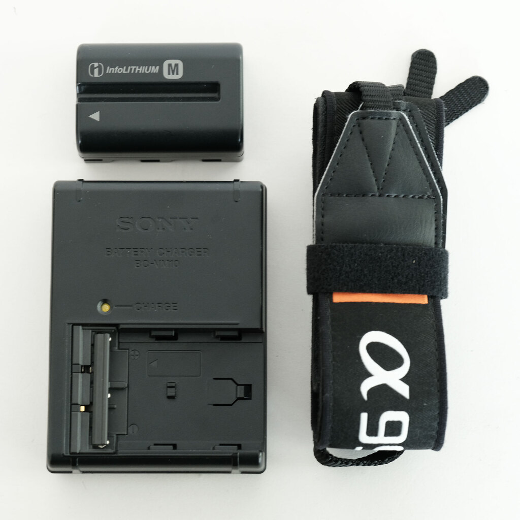 SONY α99II（ILCA-99M2）