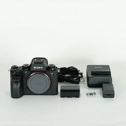 SONY α9(ILCE-9) SONY α9(ILCE-9)