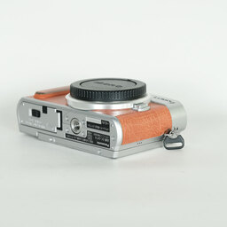 Panasonic LUMIX DC-GF10 ボディ オレンジ