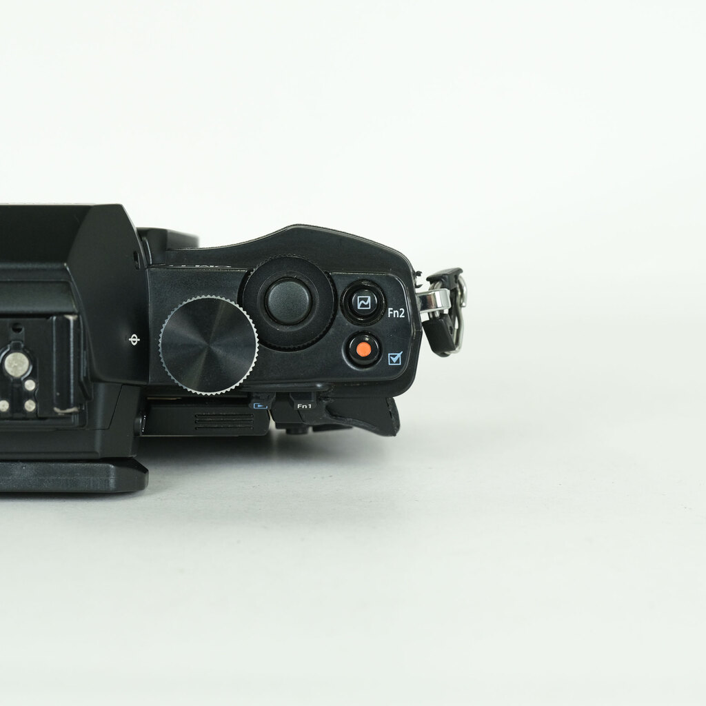 OLYMPUS OM-D E-M5 ボディ ブラック