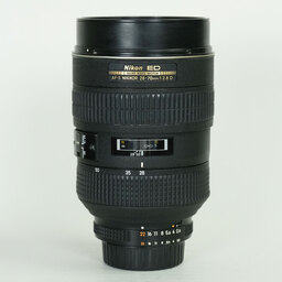 Nikon AF-S ED 28-70mm F2.8 D ブラック