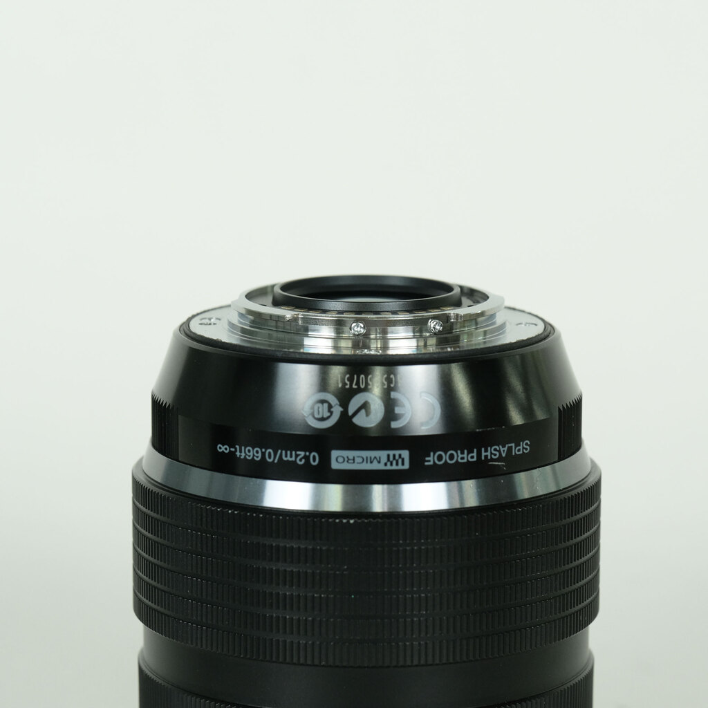 OLYMPUS M.ZUIKO DIGITAL ED 12-40mm F2.8 PROの出品 | ONE SCENE