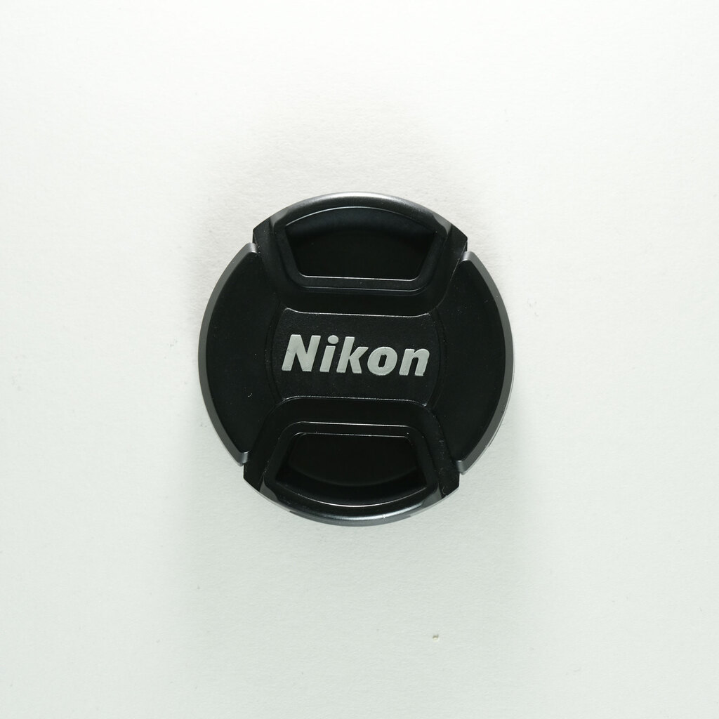 Nikon AF-S DX NIKKOR 18-55mm f3.5-5.6G VR II
