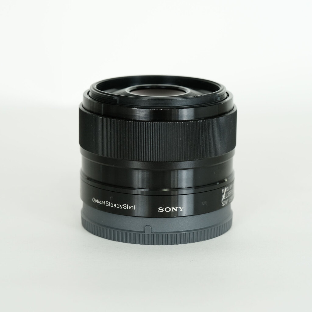 SONY E 35mm F1.8 OSS SEL35F18