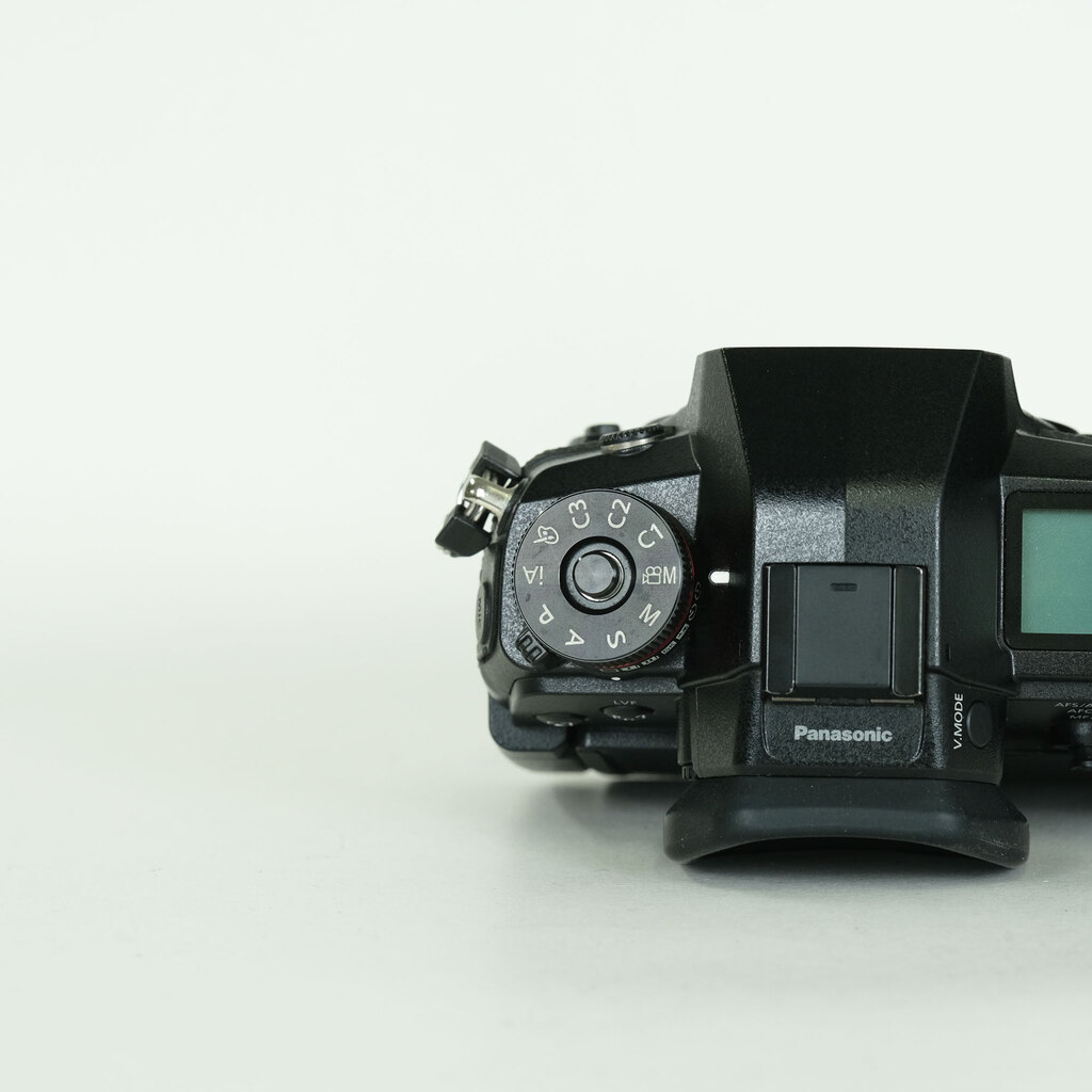 Panasonic LUMIX DC-G9 PRO