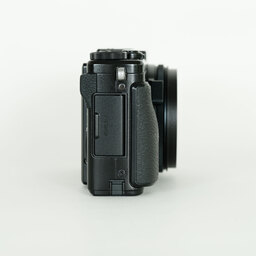 FUJIFILM X70 ブラック