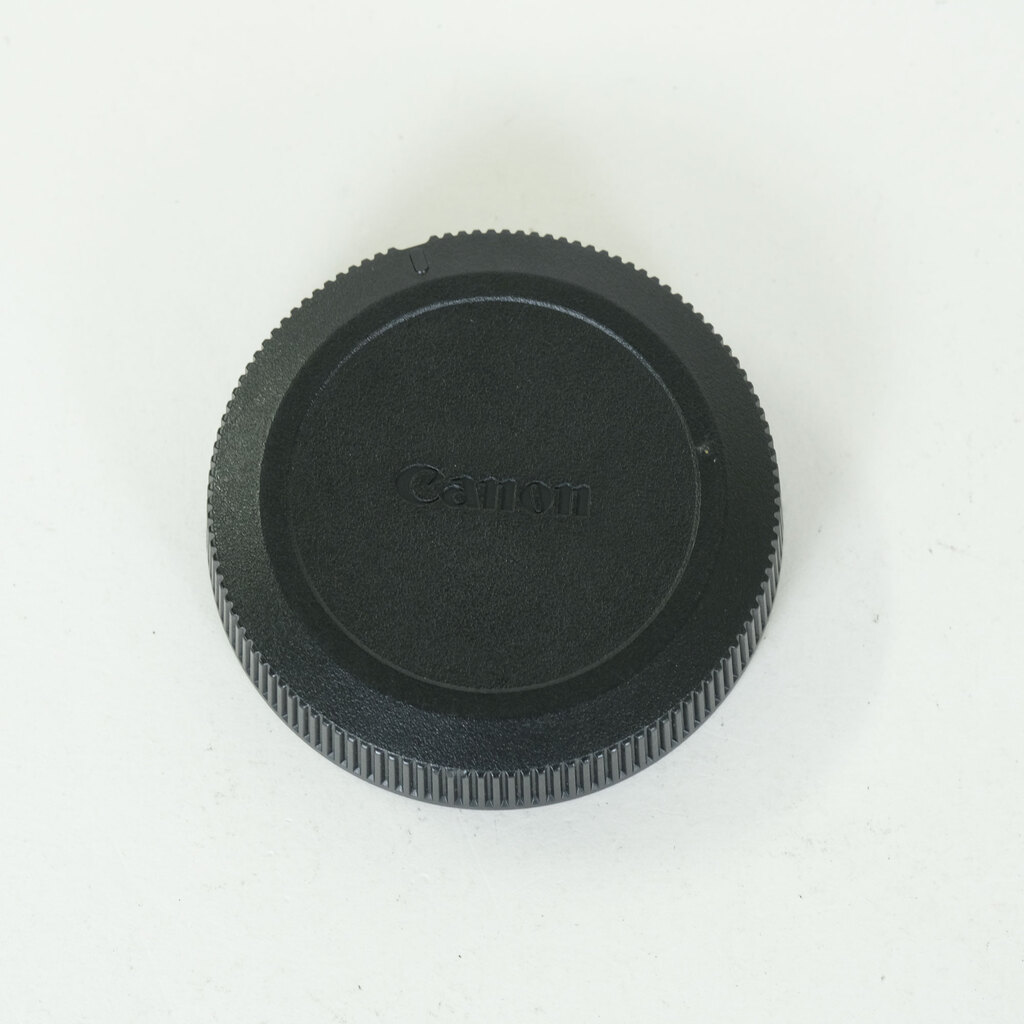 Canon RF16mm F2.8 STM Canon RF16mm F2.8 STM
