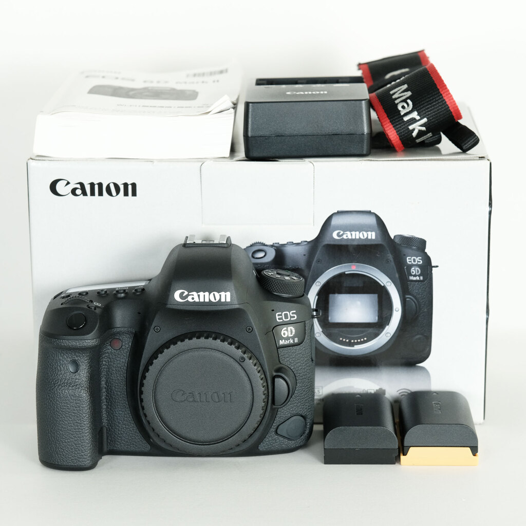 Canon EOS 6D Mark II