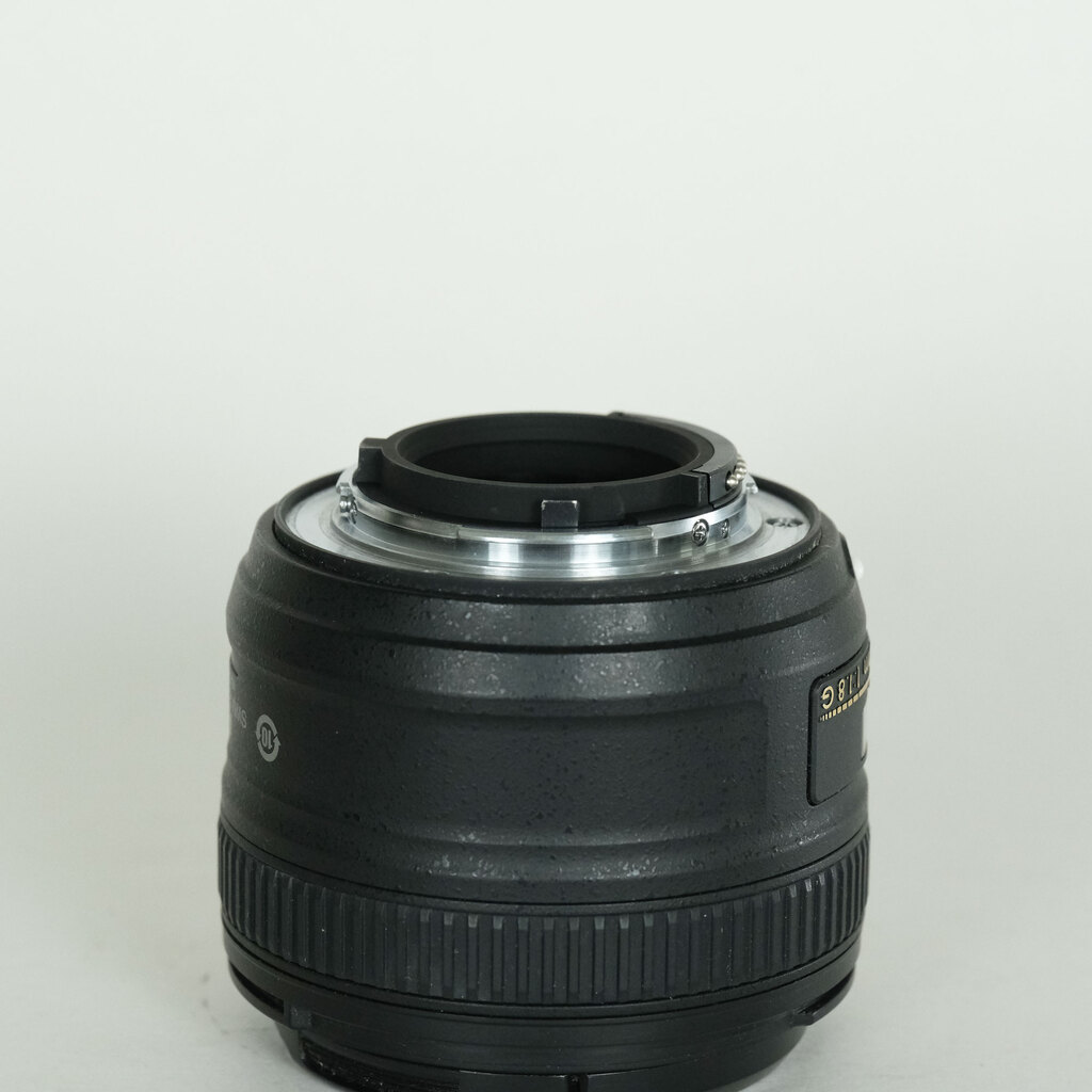 Nikon AF-S NIKKOR 50mm f/1.8G Nikon AF-S NIKKOR 50mm f/1.8G