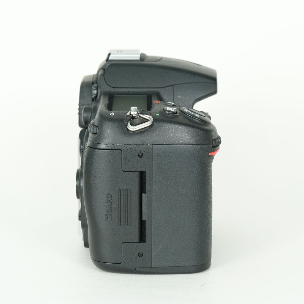 Nikon D7000