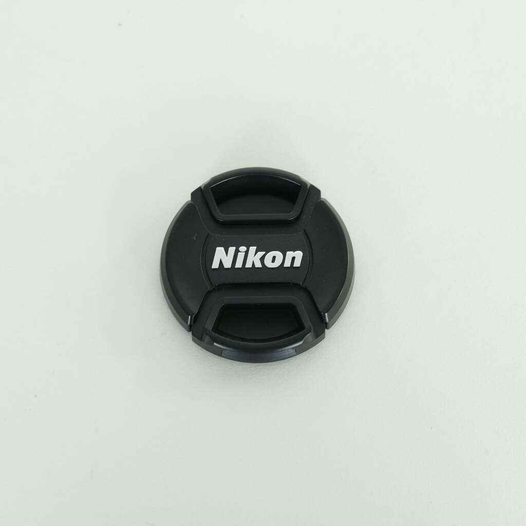 Nikon AF-S DX NIKKOR 18-55mm f3.5-5.6G VR II