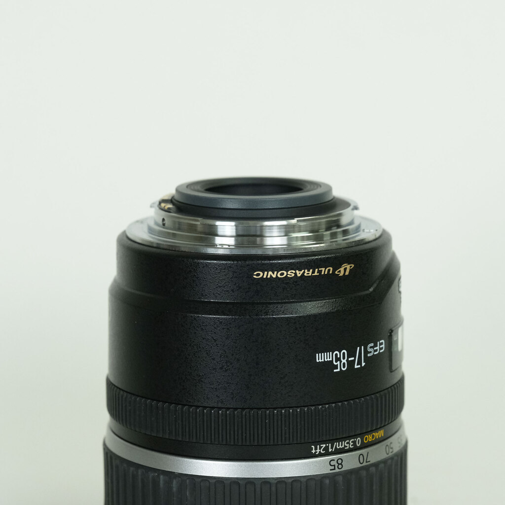 Canon EF-S17-85mm F4-5.6 IS USM Canon EF-S17-85mm F4-5.6 IS USM