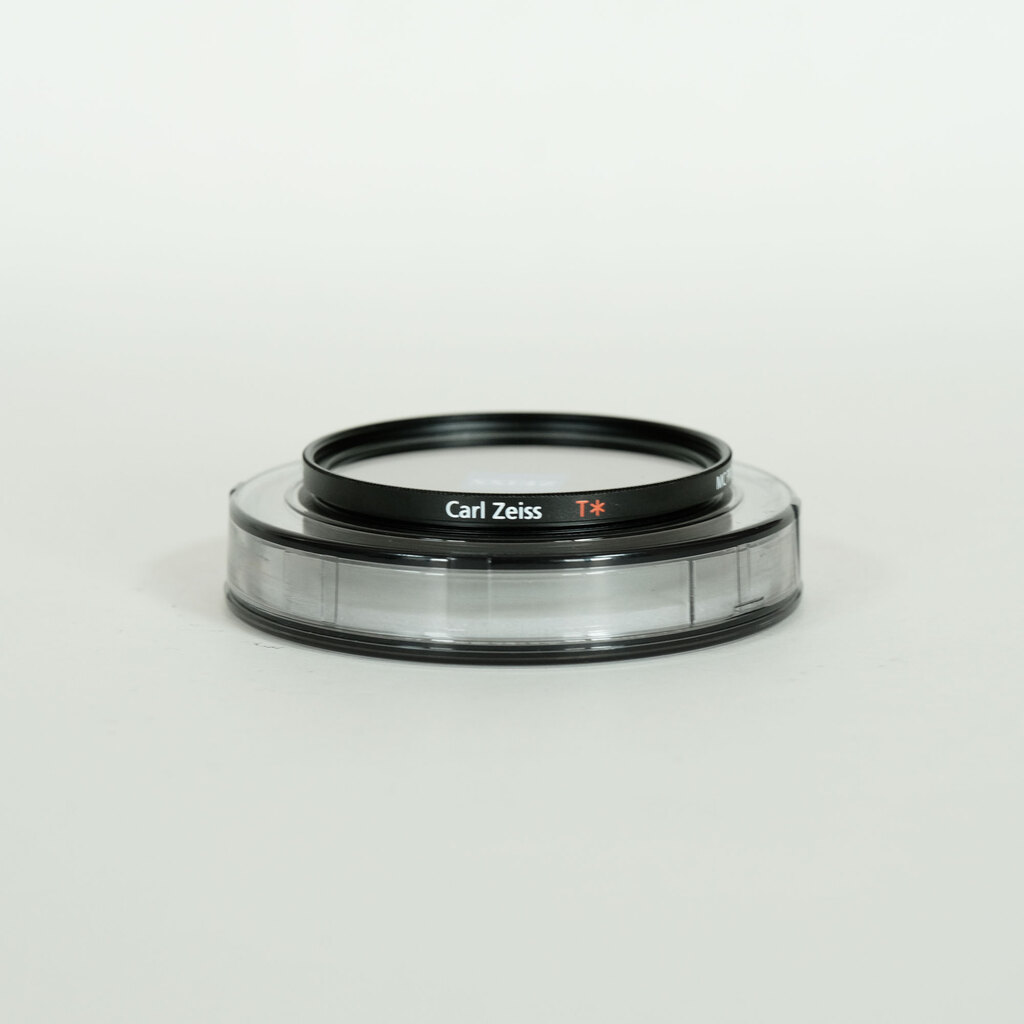 SONY Sonnar T* E 24mm F1.8 ZA SEL24F18Zの出品 | ONE SCENE（ワン