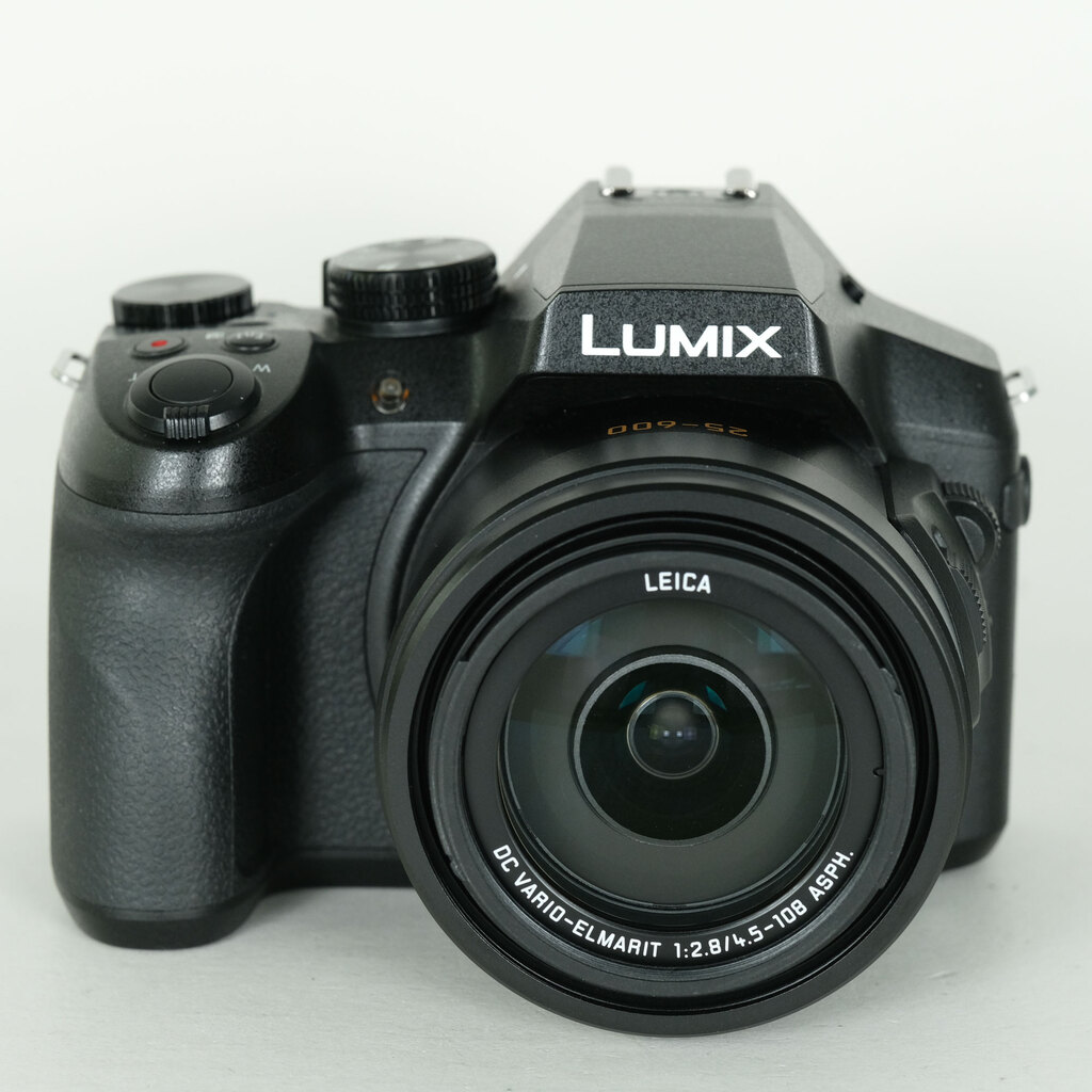 Panasonic LUMIX DMC-FZ300