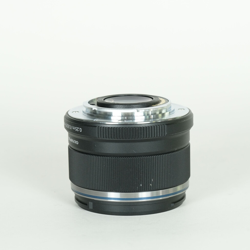 OLYMPUS M.ZUIKO DIGITAL 25mm F1.8 OLYMPUS M.ZUIKO DIGITAL 25mm F1.8