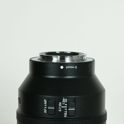 SONY FE 135mm F1.8 GM SEL135F18GM