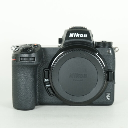 Nikon Z7IIを徹底解説。愛用者レビュー・作例からおすすめレンズまで