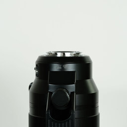 Panasonic LEICA DG VARIO-ELMAR 100-400mm / F4.0-6.3 II ASPH. / POWER O.I.S. Panasonic LEICA DG VARIO-ELMAR 100-400mm / F4.0-6.3 II ASPH. / POWER O.I.S.