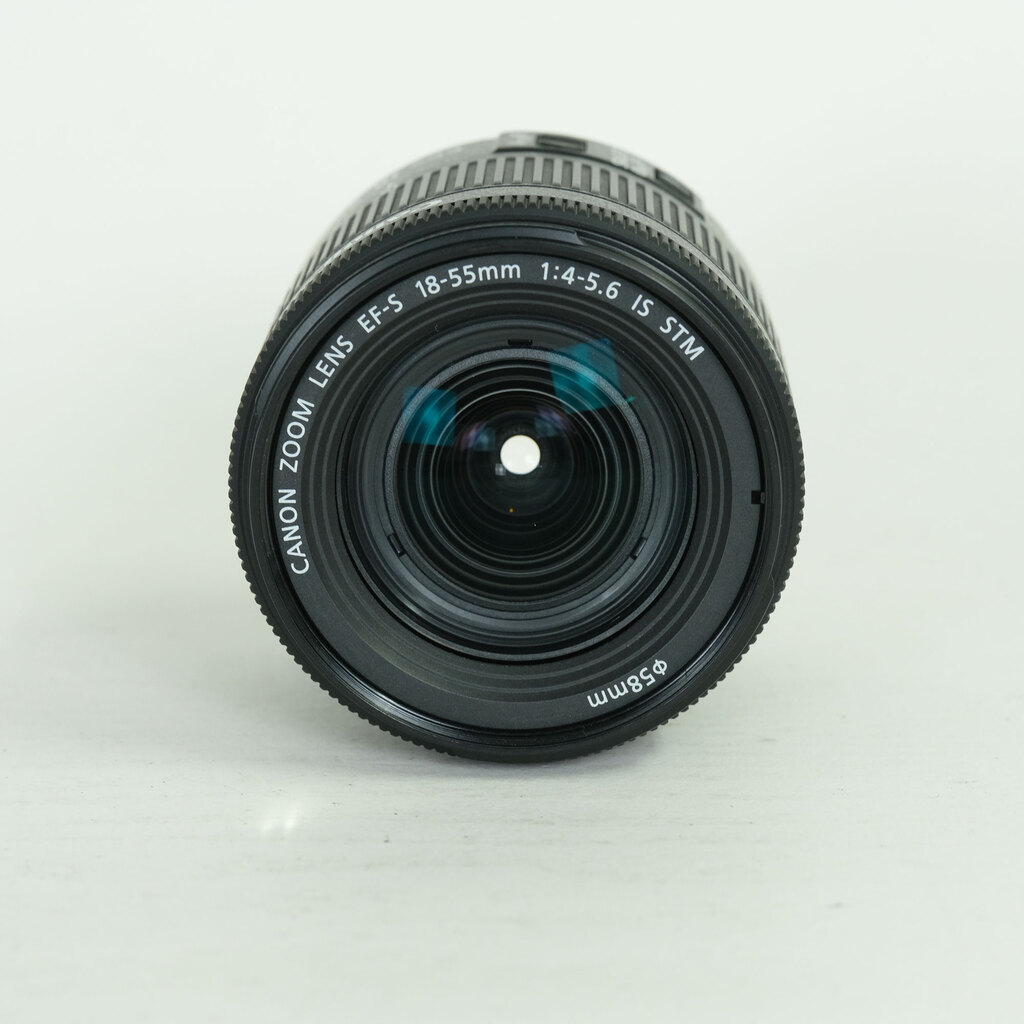 Canon EF-S18-55mm F4-5.6 IS STM