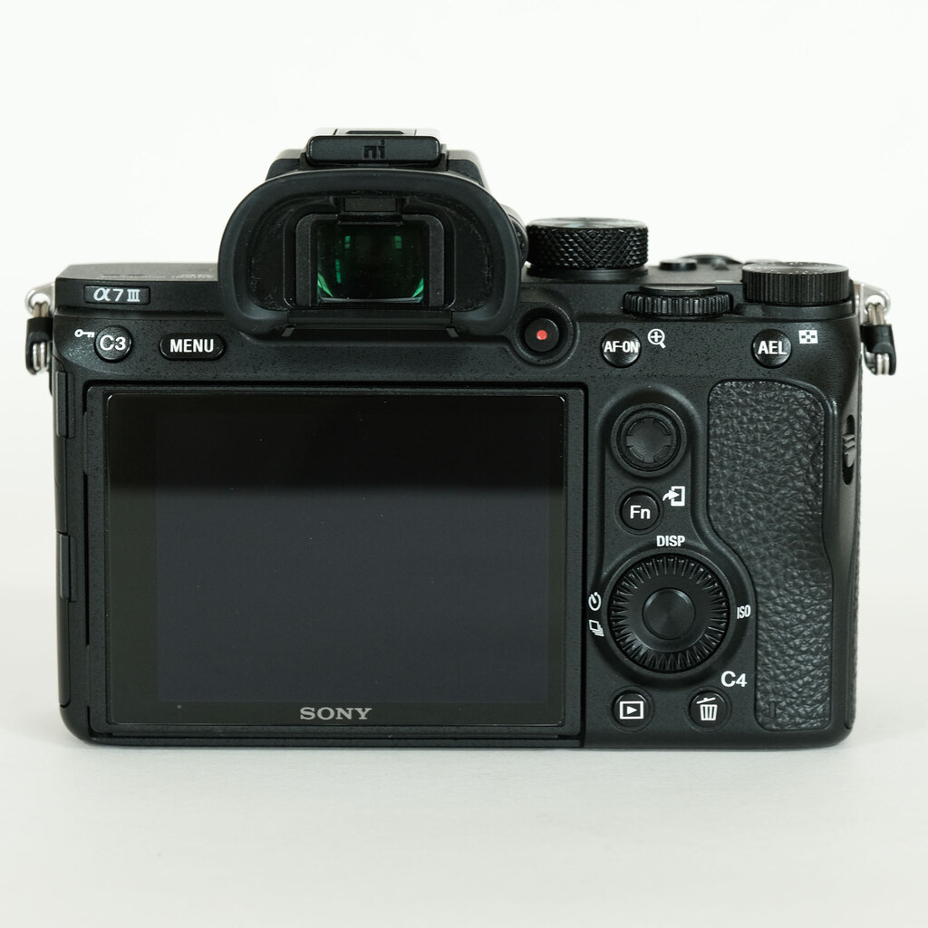 SONY α7 III（ILCE-7M3）